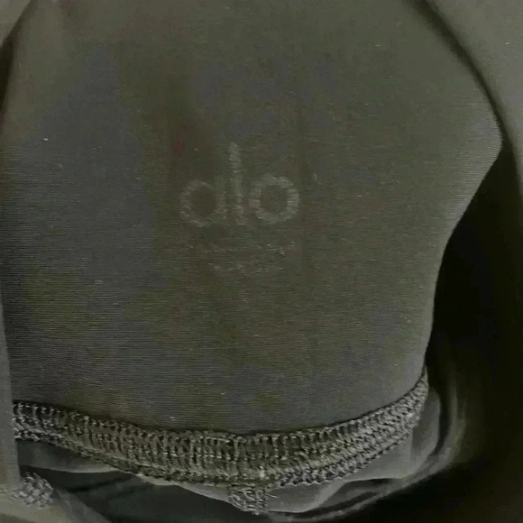 ALO Ripped Warrior Leggings Small Black - Picture 6 of 6